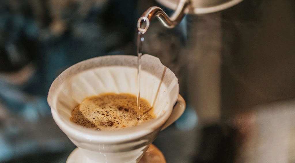 Pour Over Kahve Nasıl Yapılır? (Adım Adım)